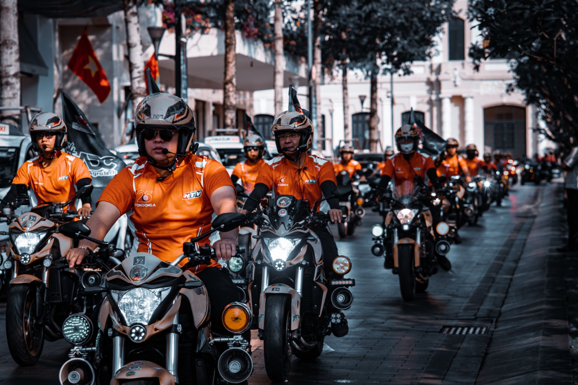 Konvoi Motor Willy Salim Bikin Macet